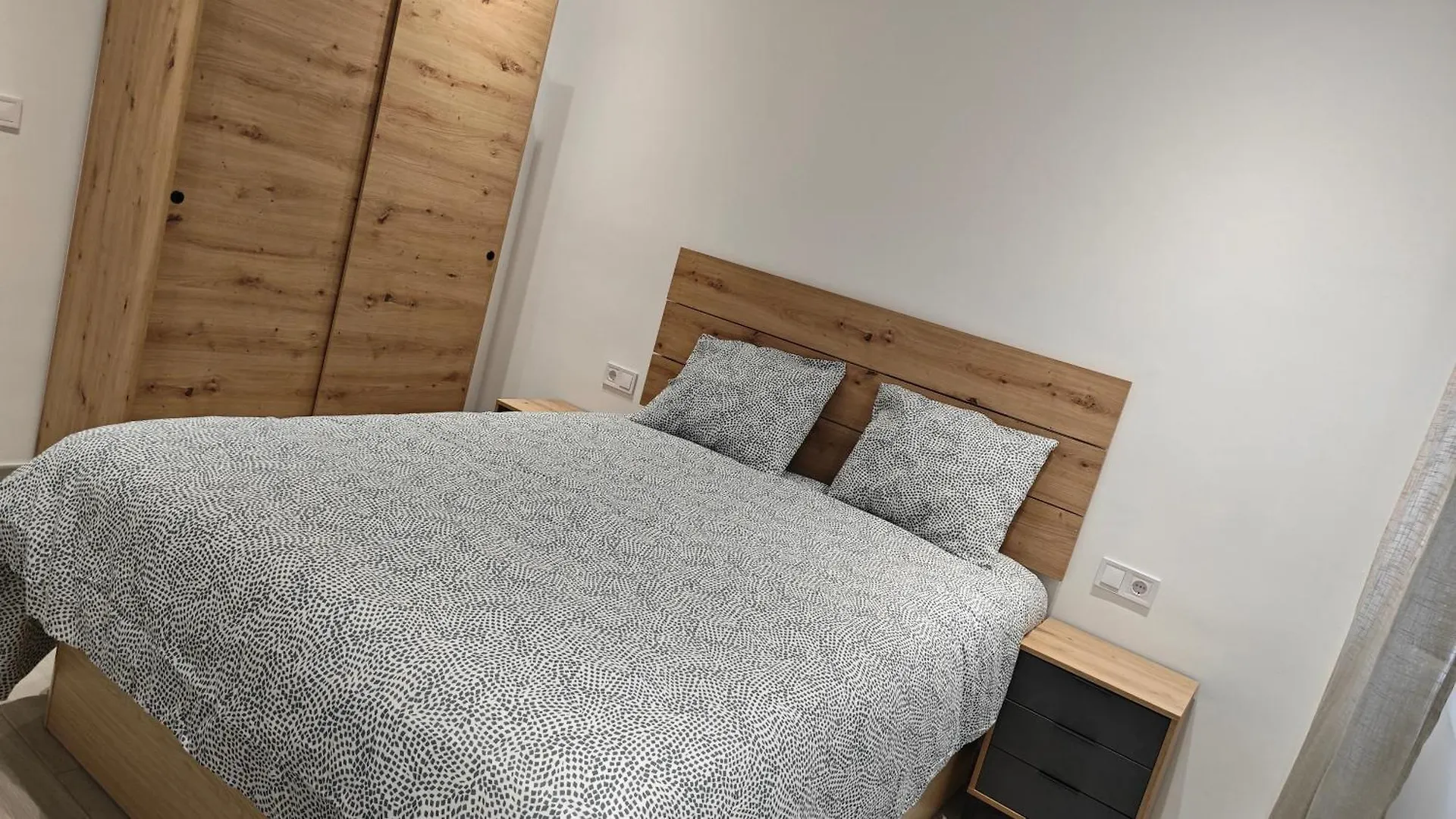 Vialia Playa Apartment Malaga